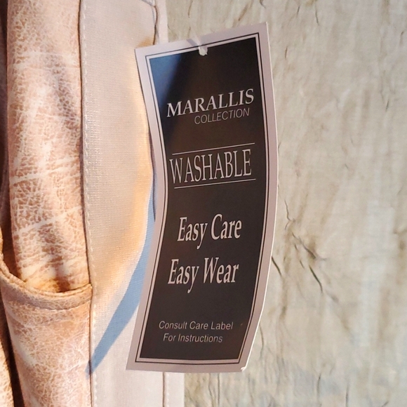 11. NWT Marallis Leggings - Picture 5 of 8